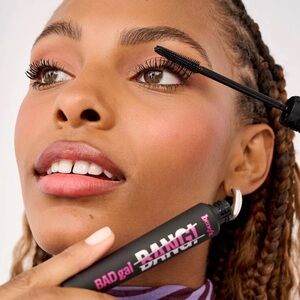Benefit BADgal BANG! Volumizing Mascara - Black new